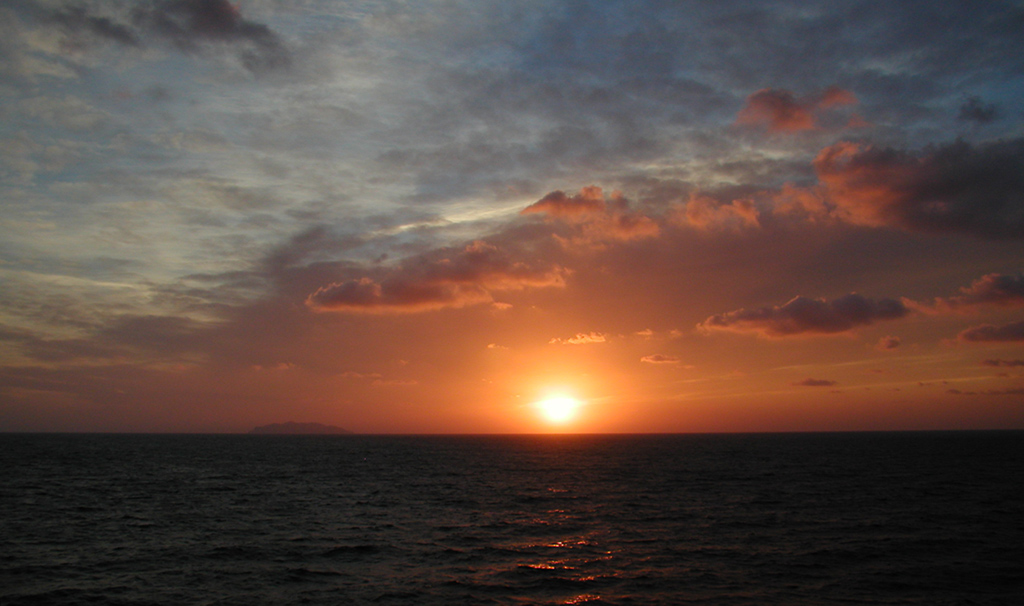 Dal traghetto, il tramonto