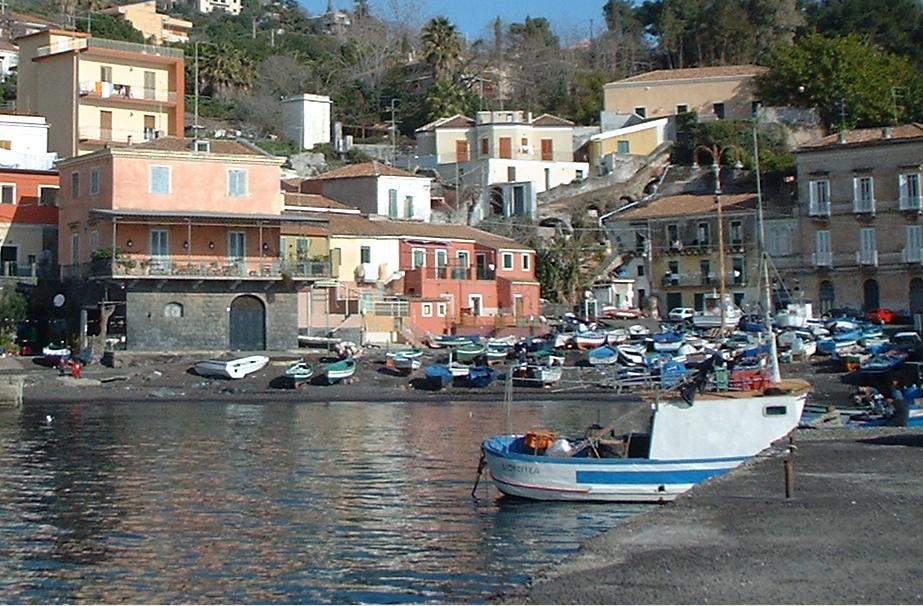 porticciolo Acireale