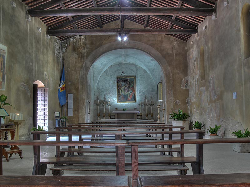 Chiesa di Lazise: interno