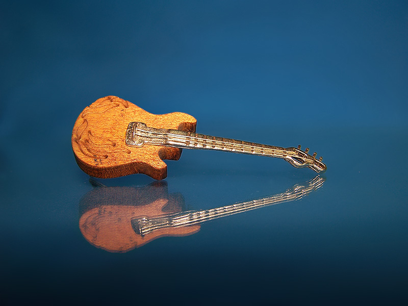 chitarra_2 in still life