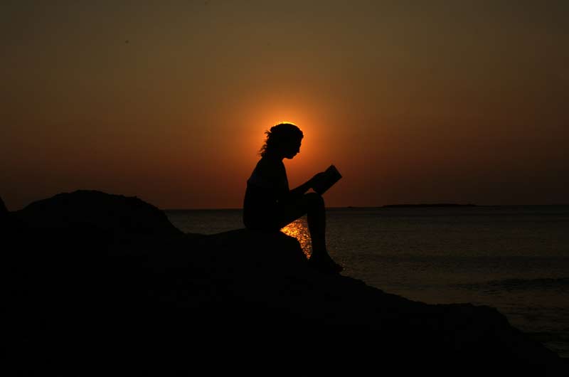 Lettura al tramonto