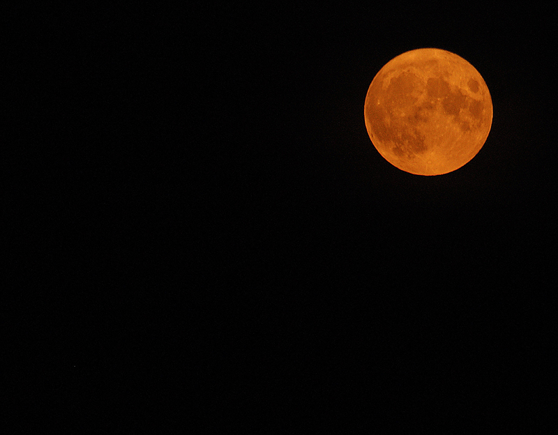 Luna rossa