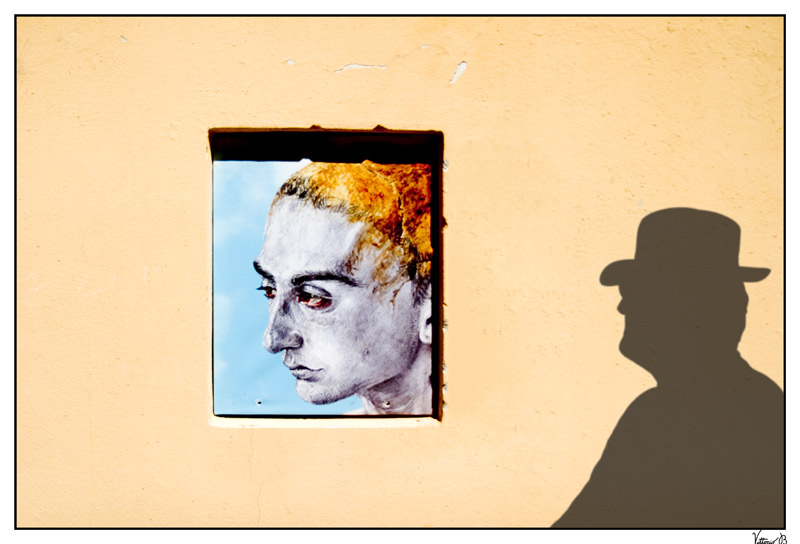 Composizione su muro 2