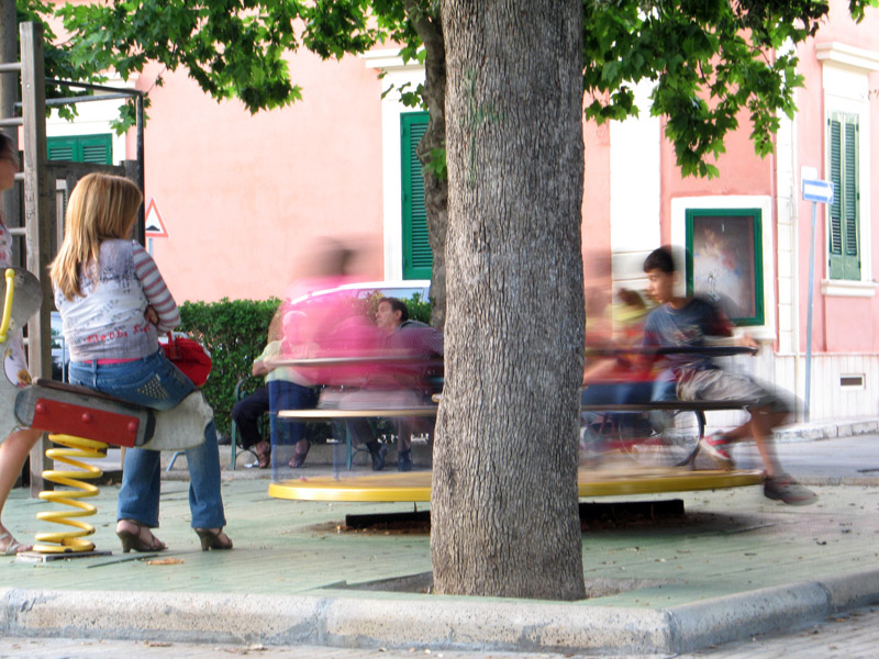 giostra in piazza