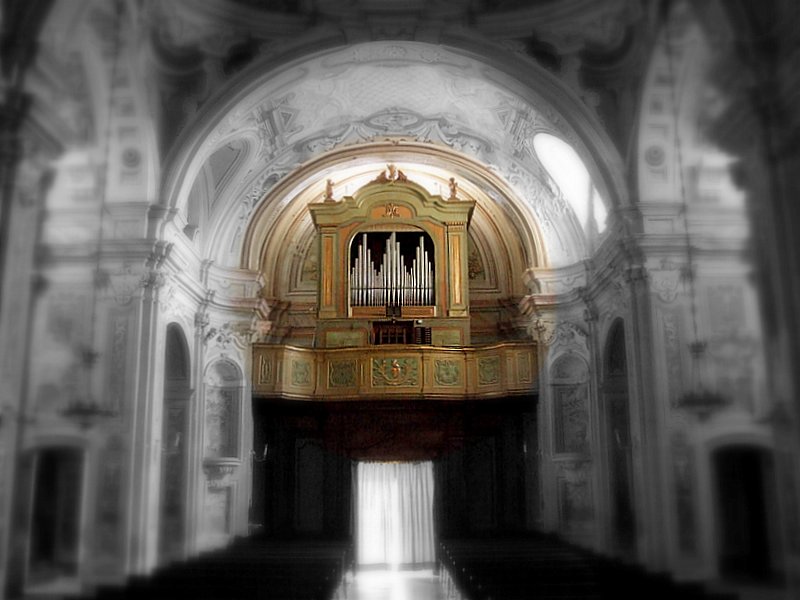 Una chiesetta di campagna