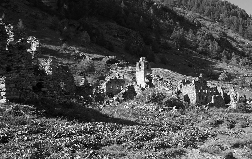 Villaggio abbandonato