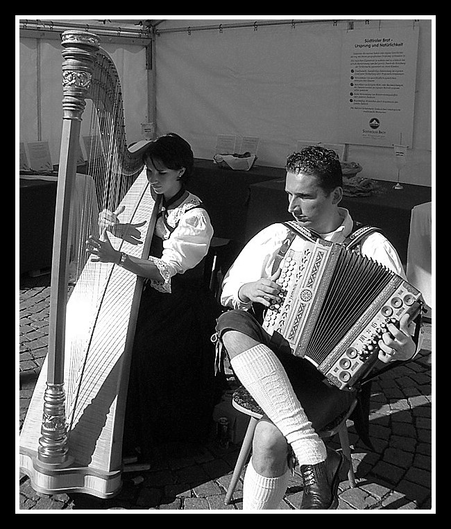 Octoberfest....artisti...