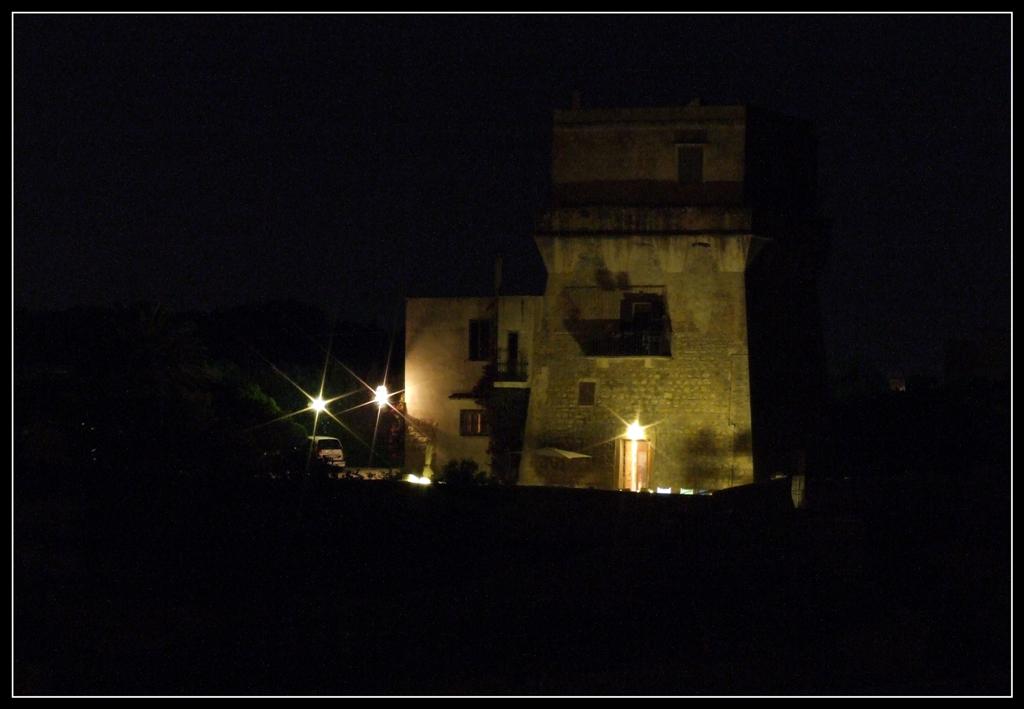 Torre notturna
