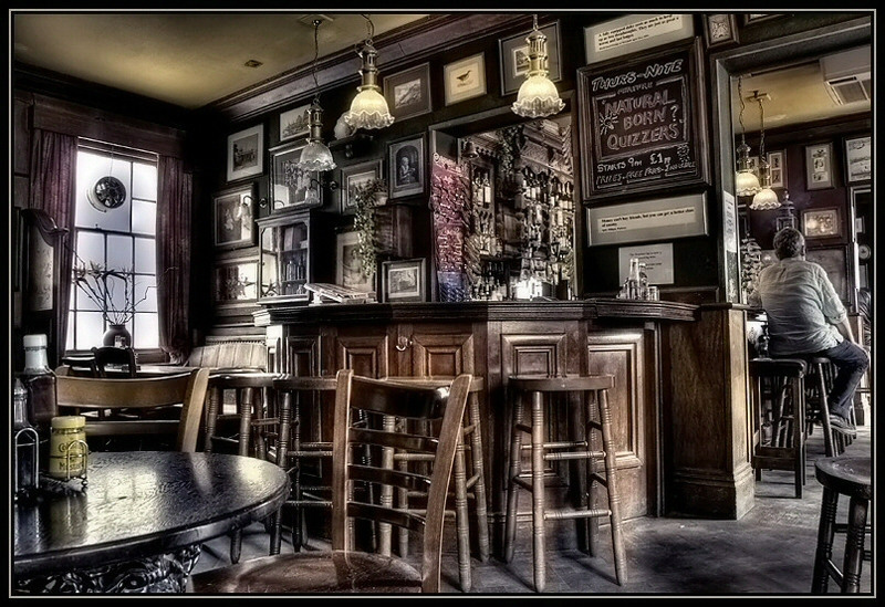 Pomeriggio ak pub