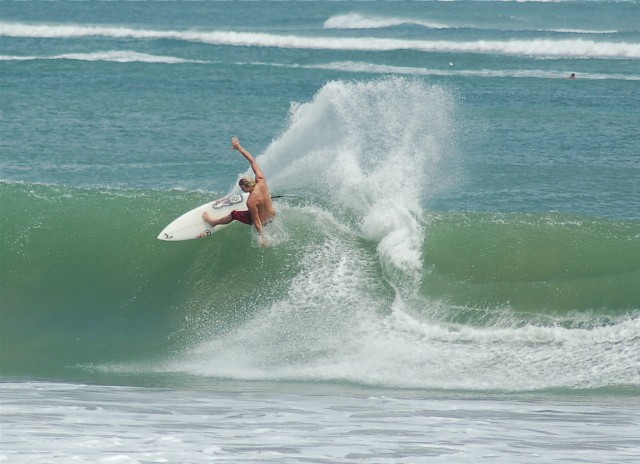 SURFIN' IN BALI 1