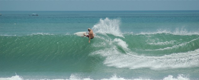 SURFIN' IN BALI 4