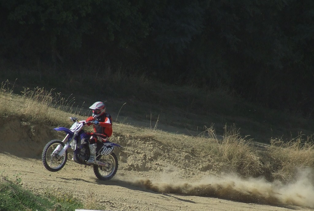 Anche le yamaha impennano!