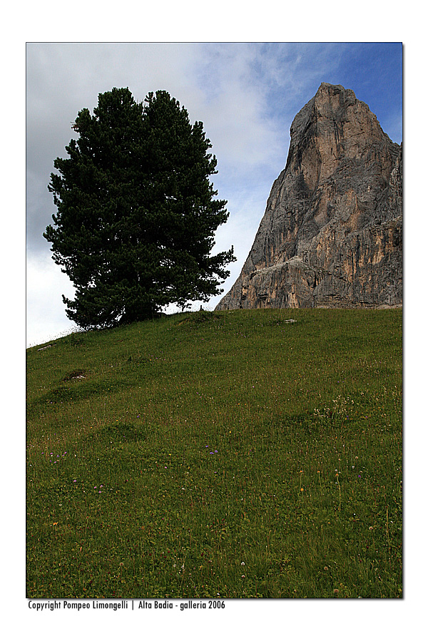 guardandosi negli occhi