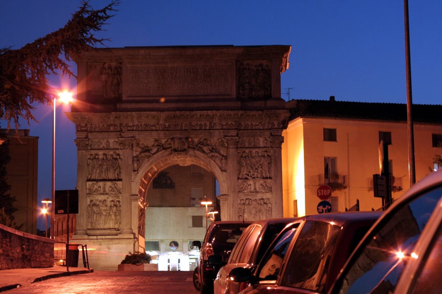 arco di traiano benevento