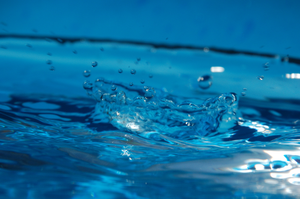 buco nell'acqua