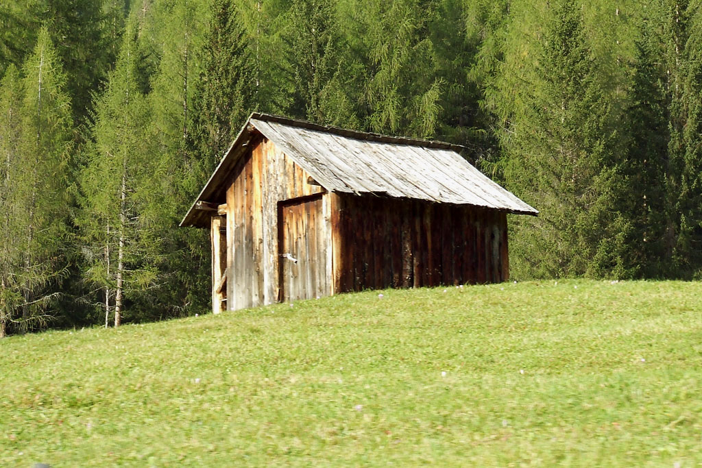C'era una casetta piccola cosi..