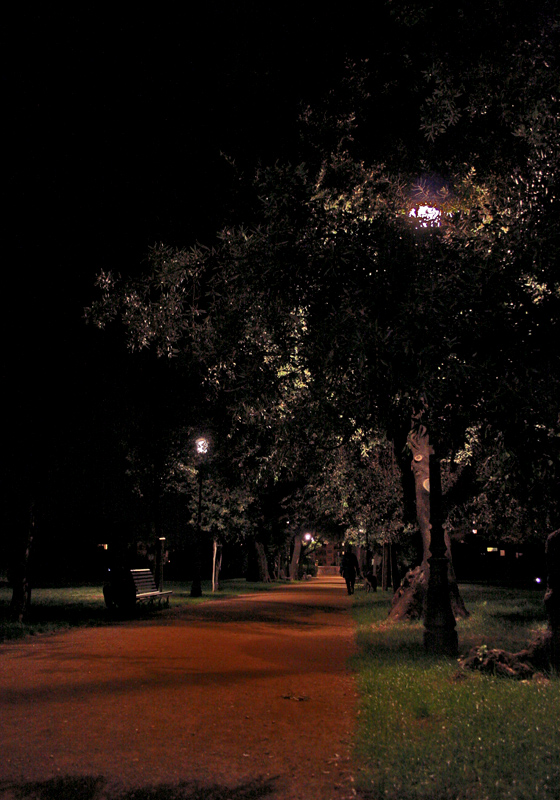 un miliardocentoquarantanovemilioniottocentocinquantaquattromilaquattrocento.. secondi addietro