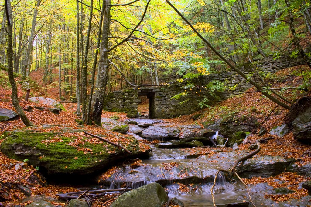 Ponticello di pietra