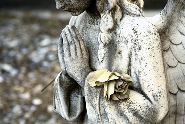 Serie "Cimitero monumentale di Torino" di Pavel Maximov