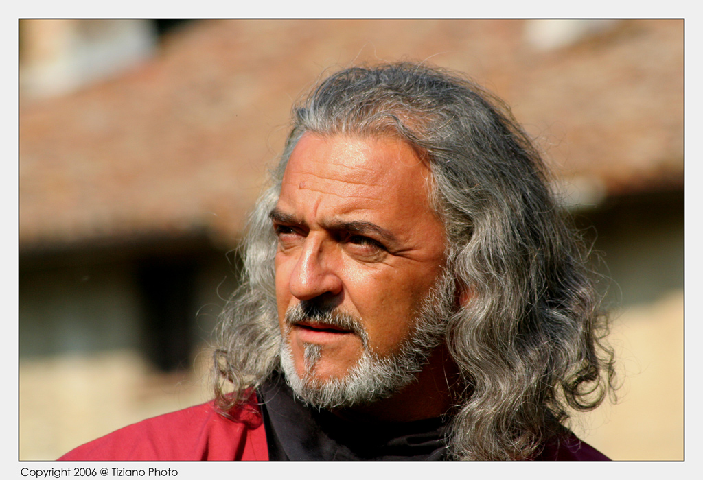 Un viso che colpisce