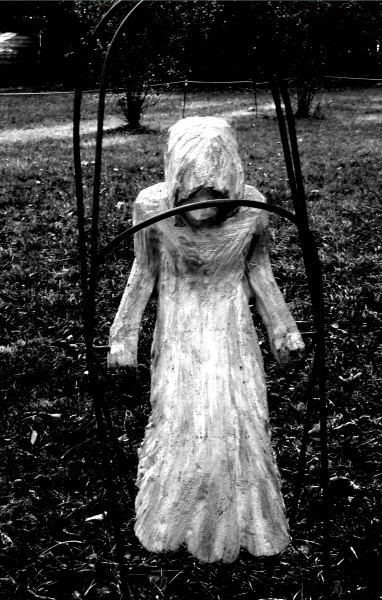 Giro, giro tondo..... nel buio profondo del bosco!!!