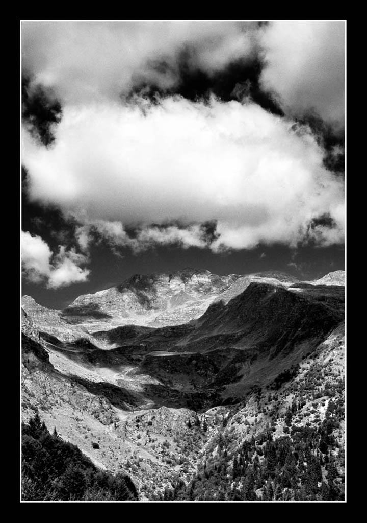 Salendo al passo Gemelli.