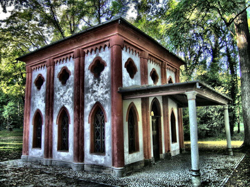 La casa nel bosco..........