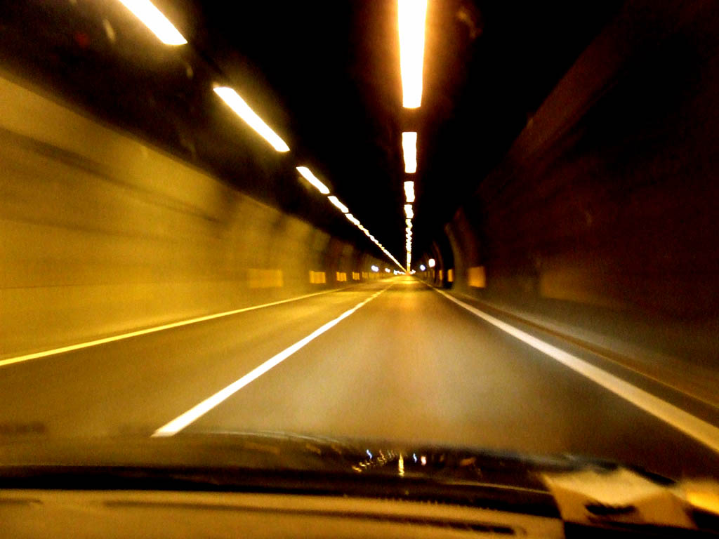 Nel Tunnel