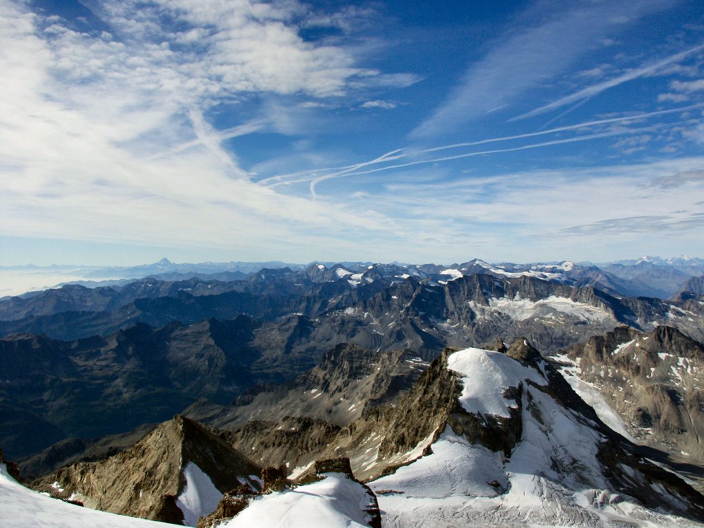 dalla cima del gran paradiso2