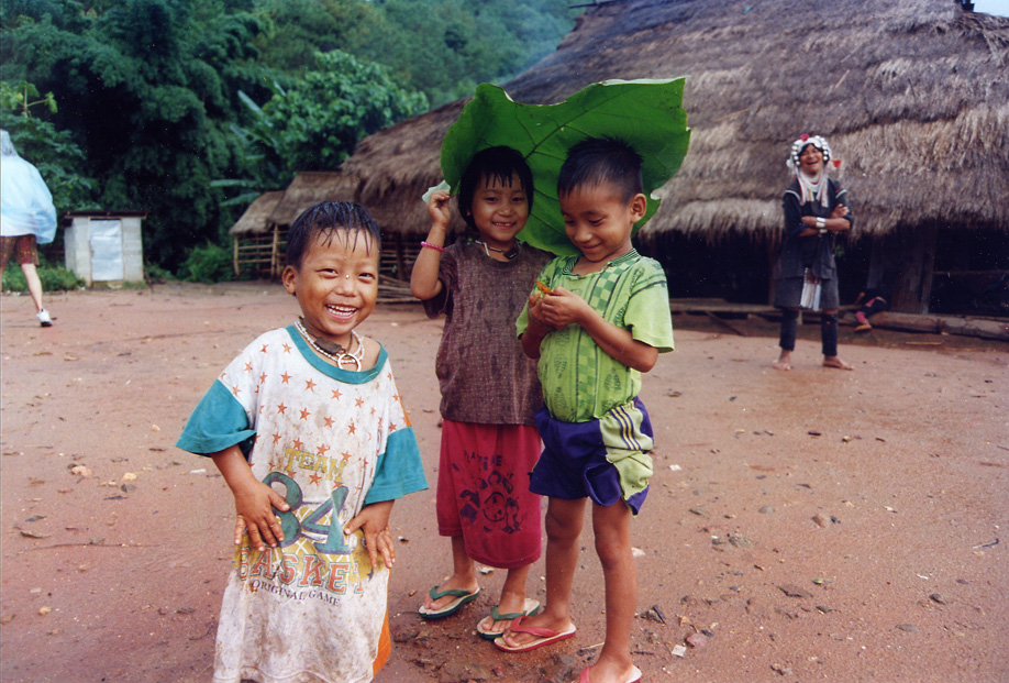 bambini thailandesi...