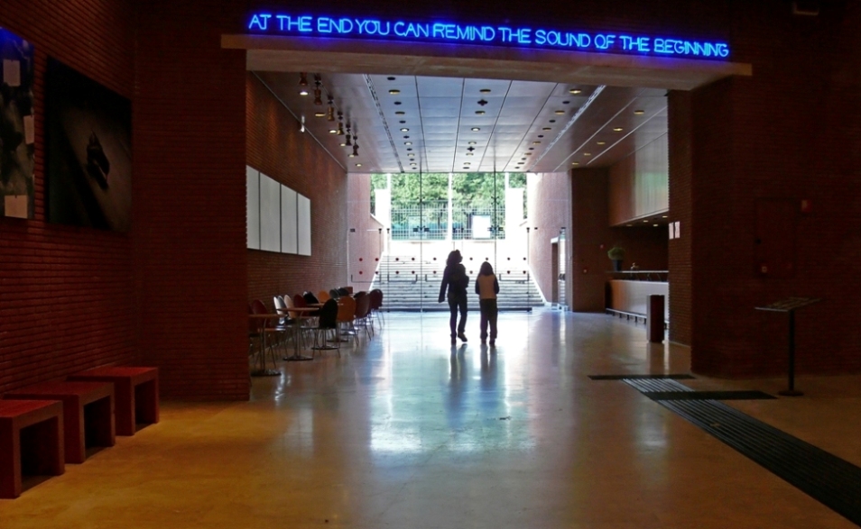 at the end you can remind the sound of the beginning