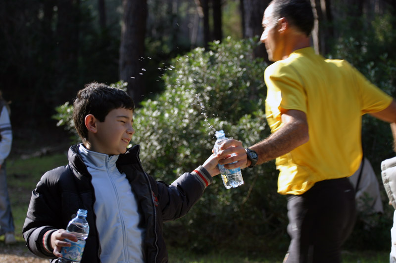 Rifornimento di met� corsa...