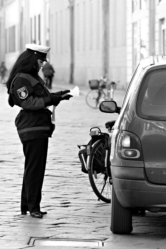 Favorisca patente e libretto