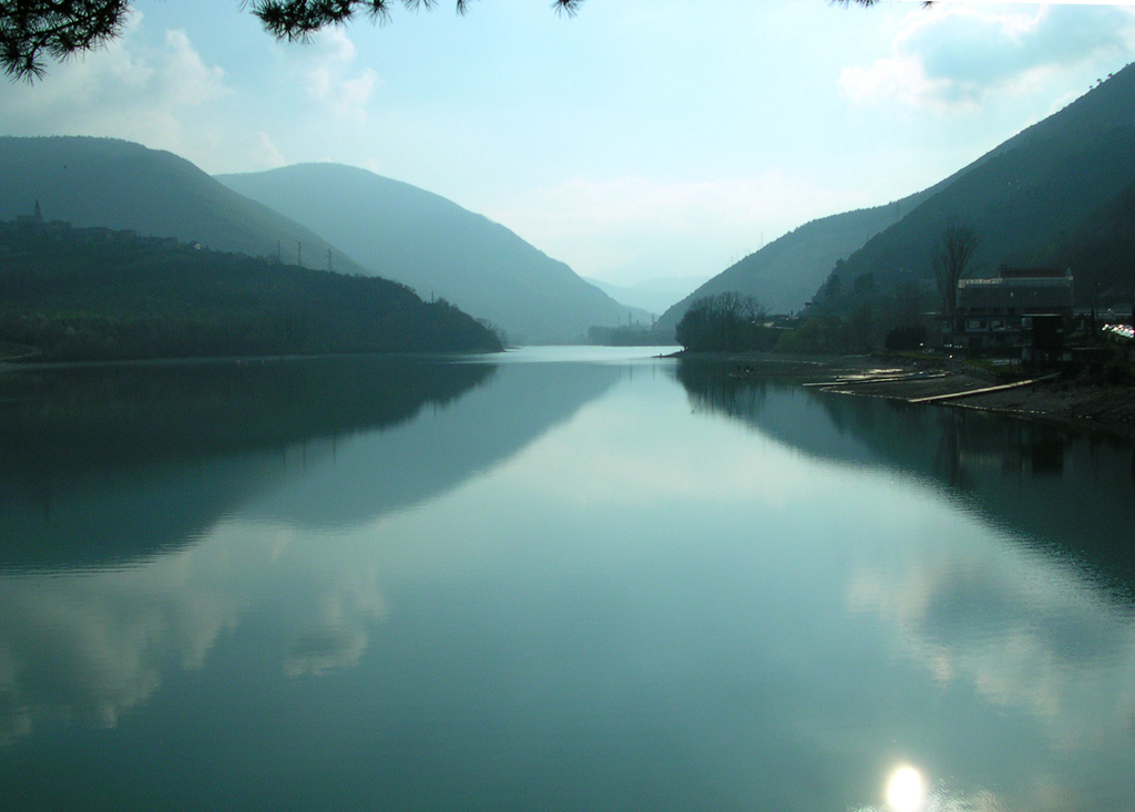 Lago di Caccamo (Macerata)