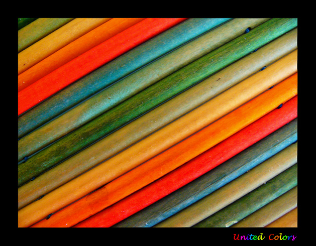 UNITED COLORS