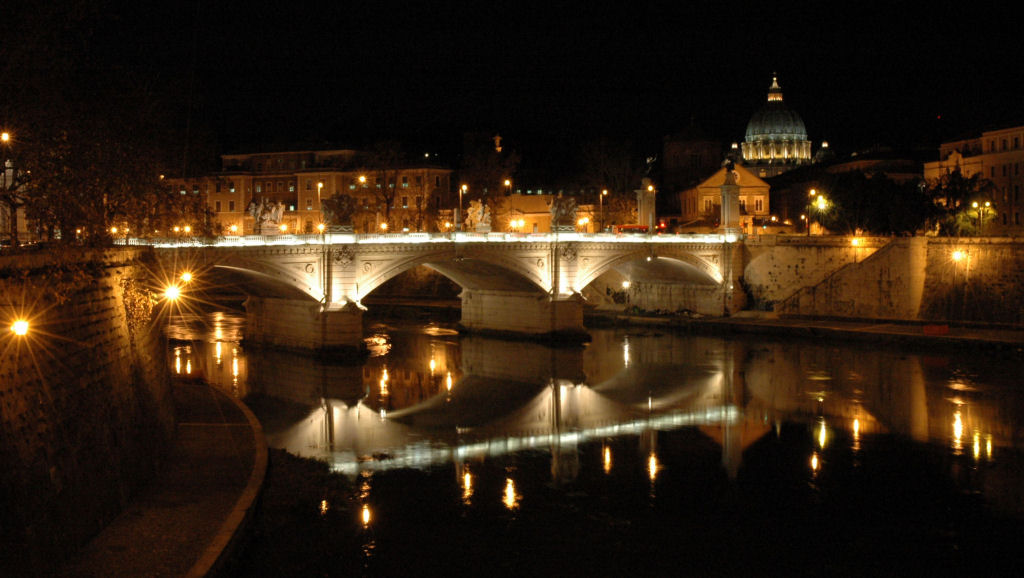 Il ponte pi� affascinante di Roma...