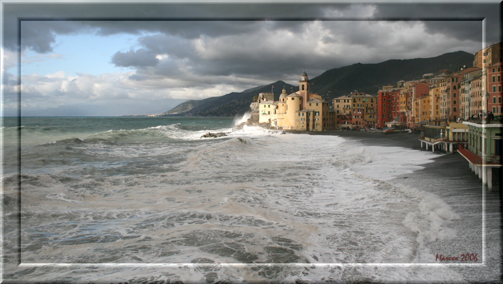 Mareggiata Ligure