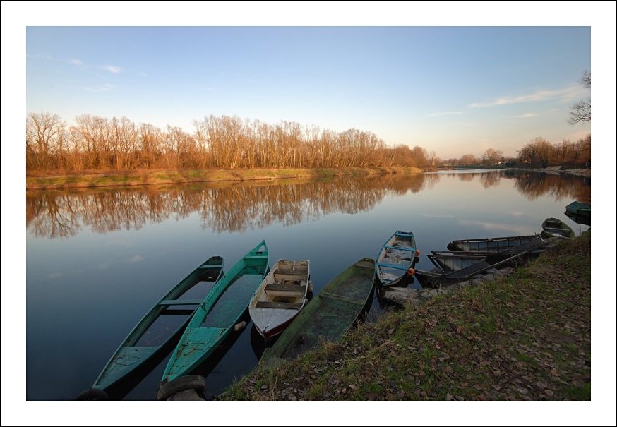 Chiatte sul Fiume