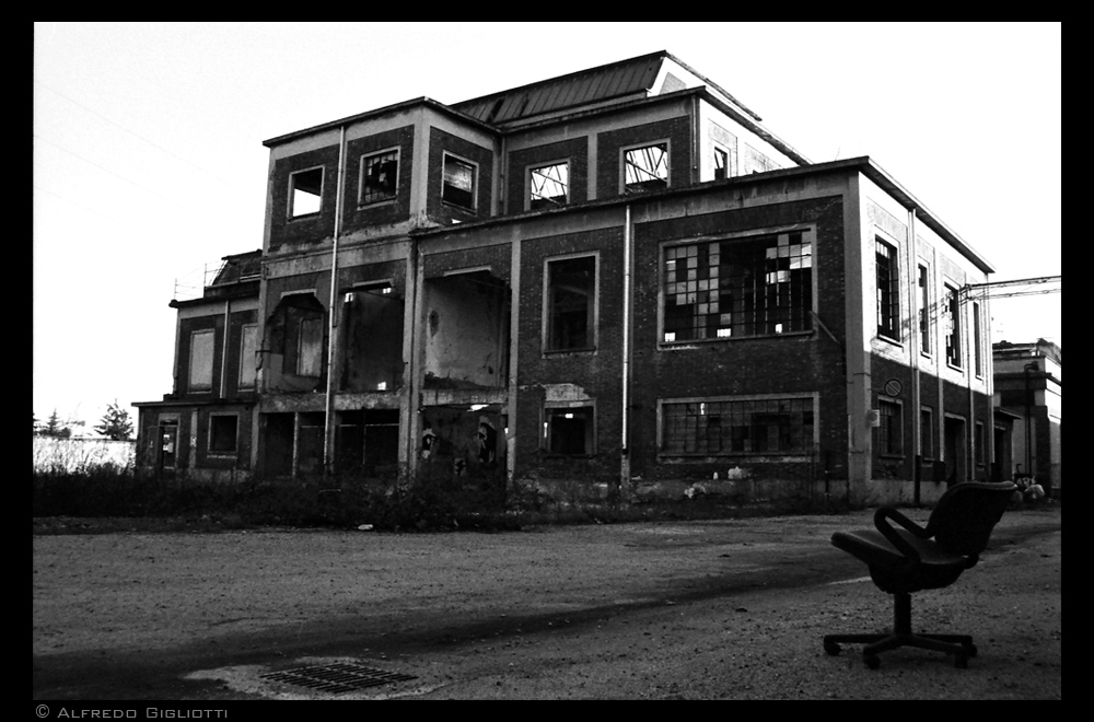 Sedendosi ad osservare il tempo inesorabile...