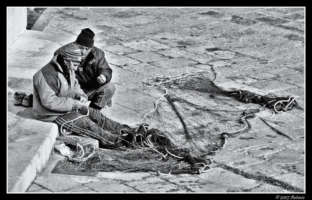 All'ombra dell'ultimo sole