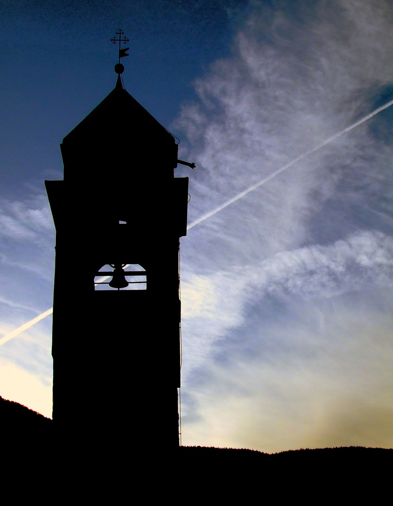 Campanile montano