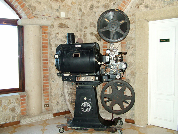 andiamo al cinema????