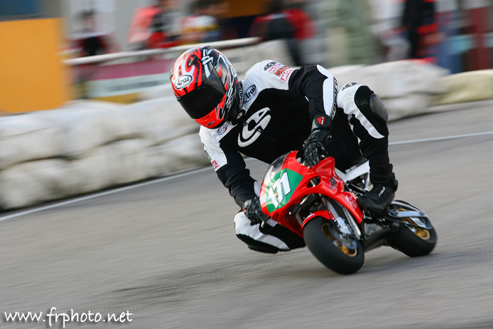 Minimoto: sul rettilineo