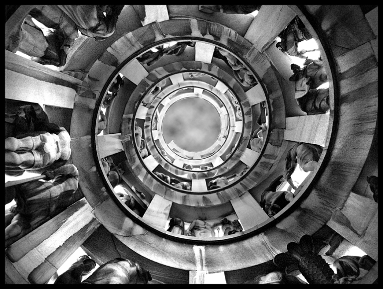 una spirale per il cielo