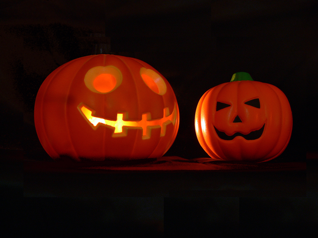 Jack O' Lantern... and the little brother