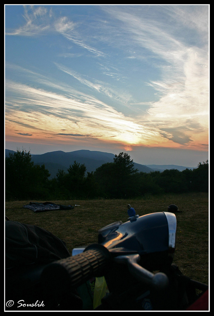 Tramonto in Vespa