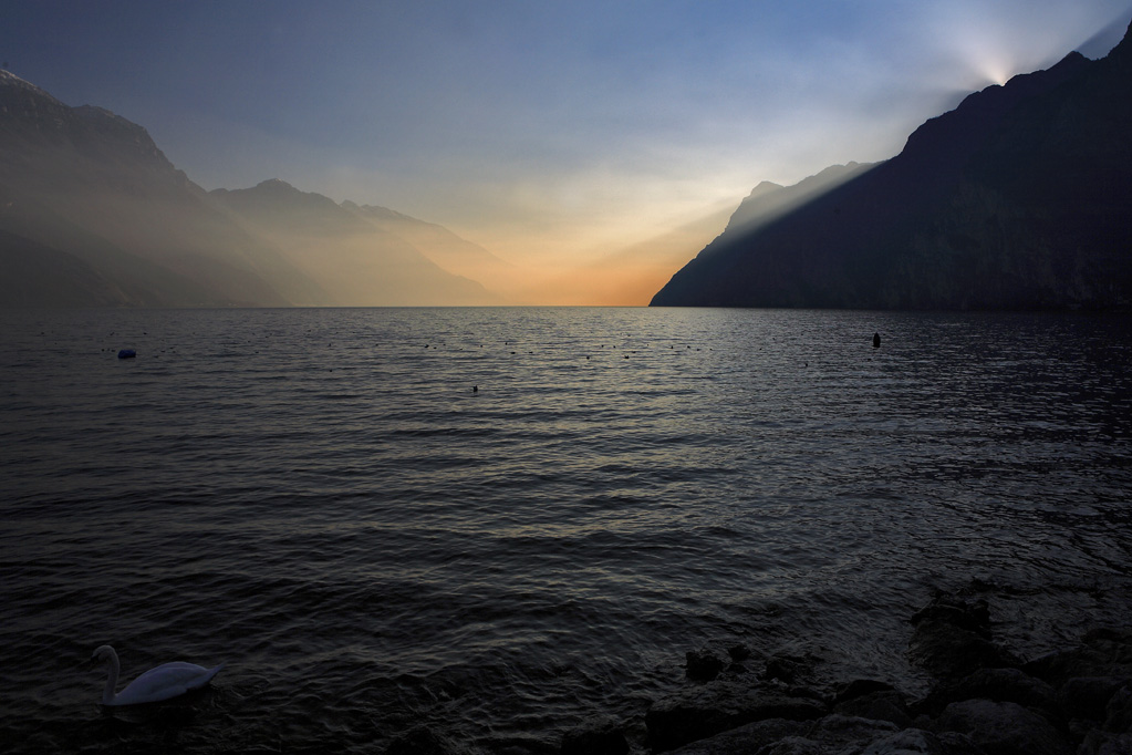 L� dove si nasconde il sole