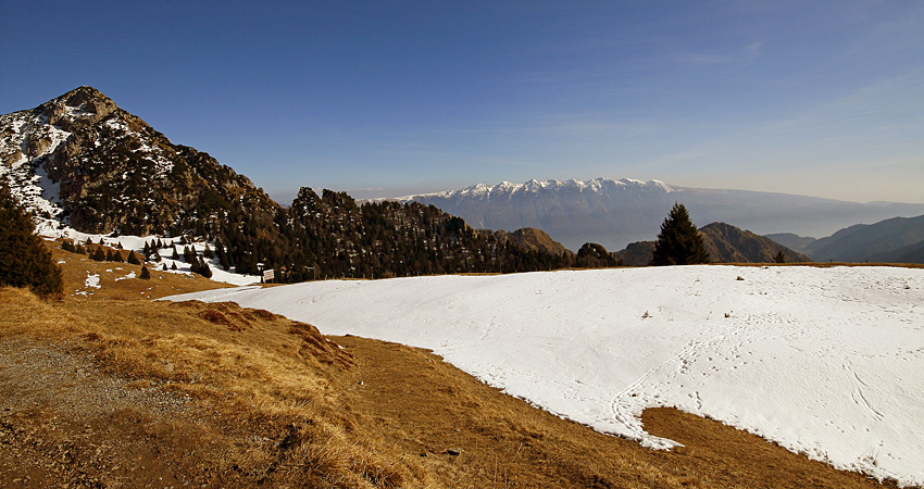 Passo Tremalzo - Ultima neve ...