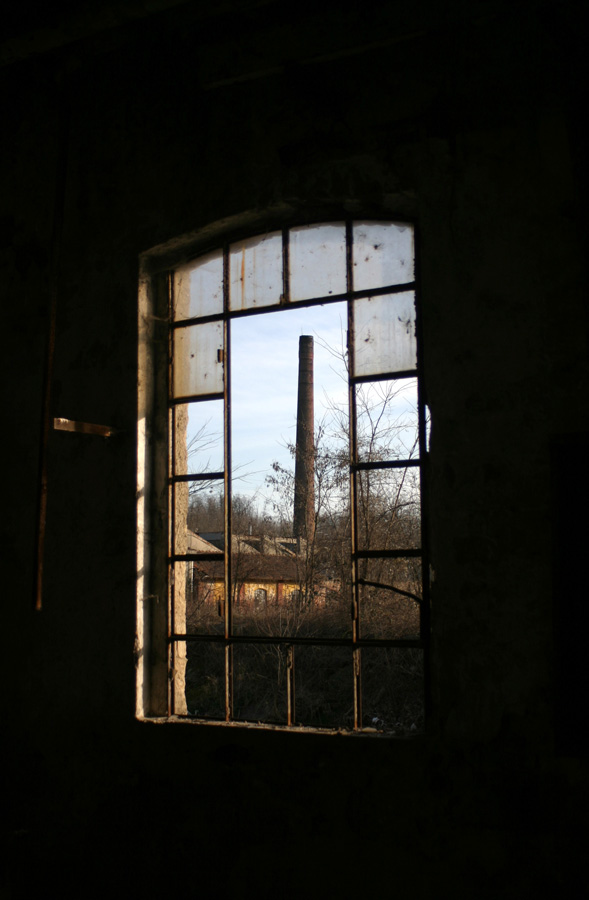 ...finestra abbandonata...