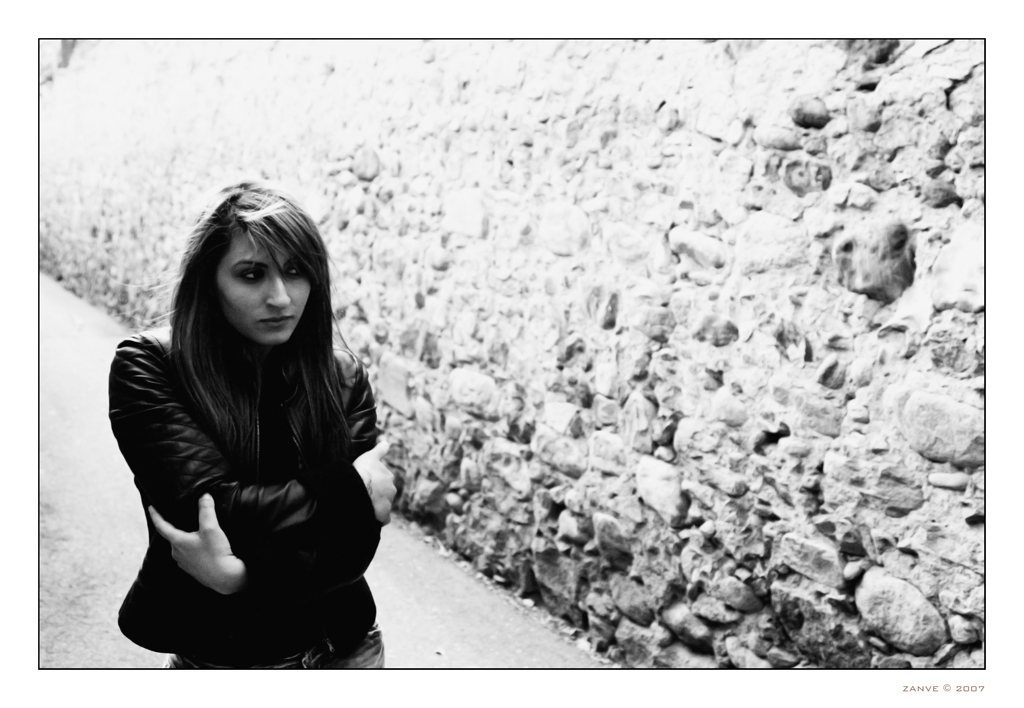 Stai bene sola... con te